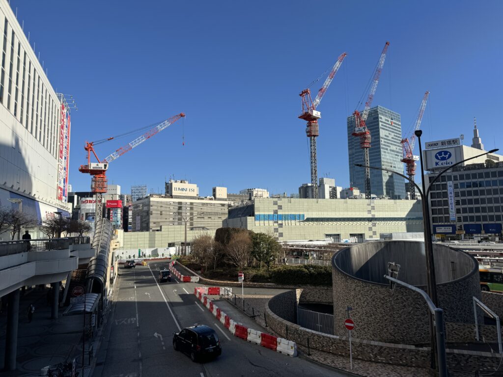 新宿駅西口地区再開発