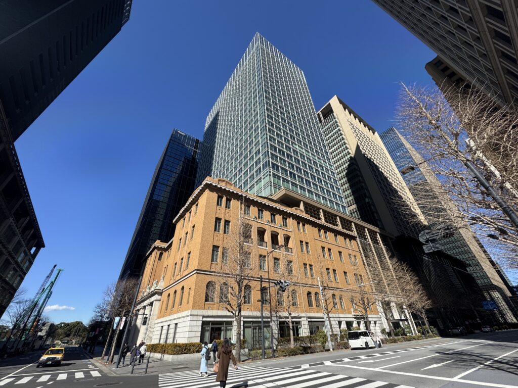 三菱UFJ信託銀行本店ビル